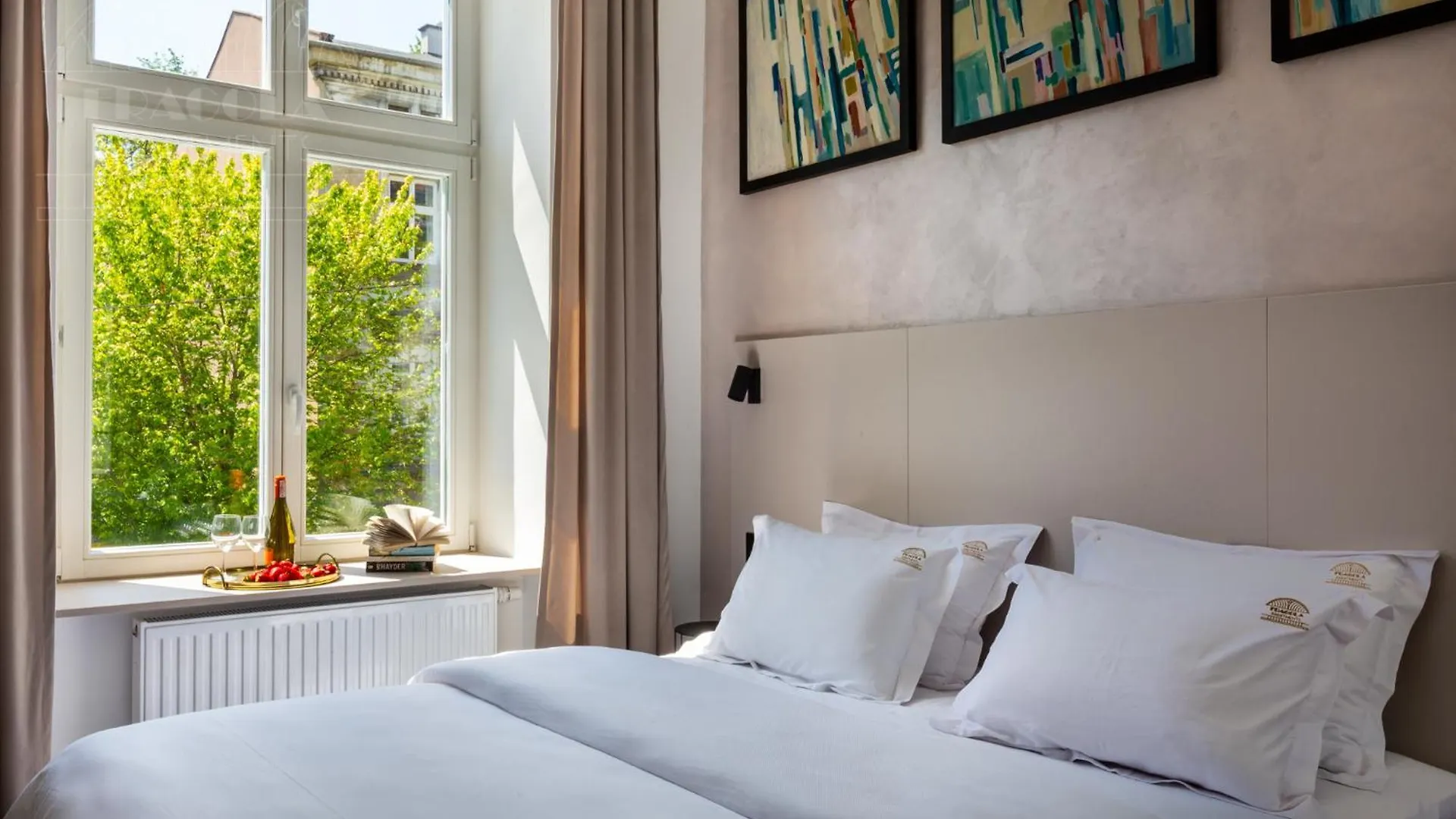 Canvas House Fragola Apartments - Heart Of Kazimierz Cracovie 0*,  Pologne